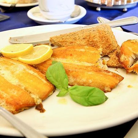 Park View Hotel Eastbourne Bagian luar foto