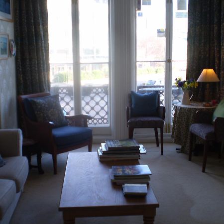 Park View Hotel Eastbourne Bagian luar foto