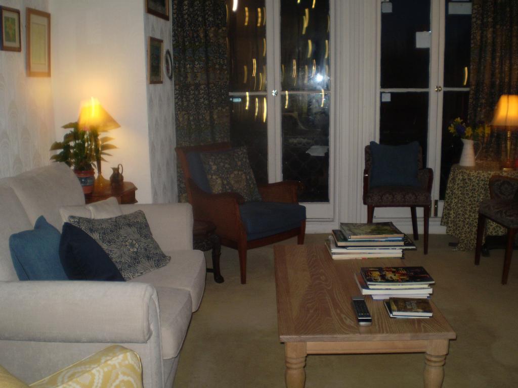 Park View Hotel Eastbourne Bagian luar foto