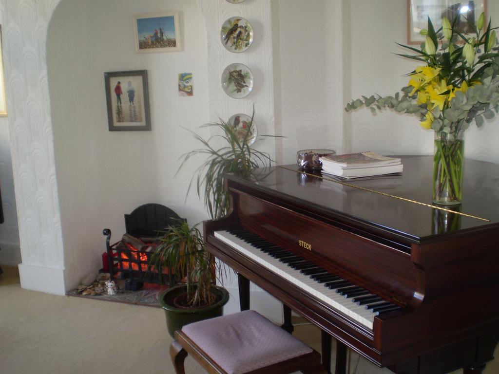 Park View Hotel Eastbourne Bagian luar foto