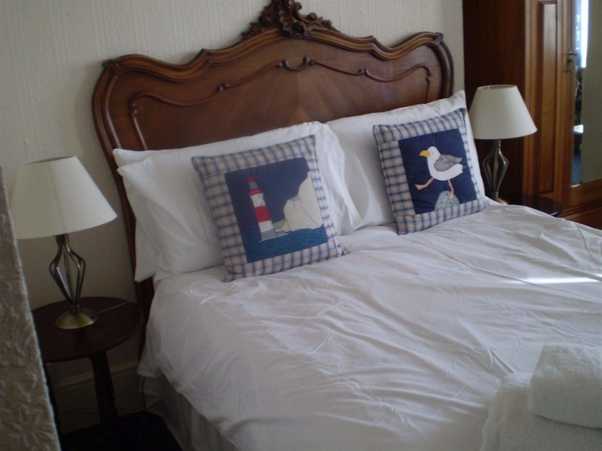 Park View Hotel Eastbourne Bagian luar foto